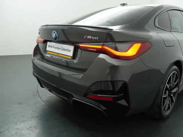 BMW i4 M50 High Executive 84 kWh 2024 Elektrisch 29