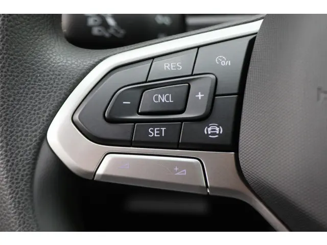 Volkswagen Caddy Cargo 2.0 TDI Comfort 2024 Diesel 33