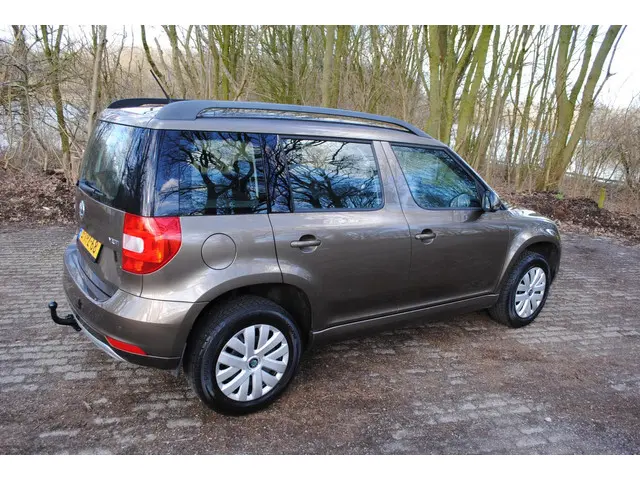 Škoda Yeti 1.2 TSI Active AUTOMAAT 2014 Benzine 23