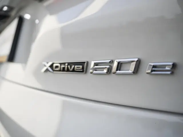 BMW X5 xDrive50e 2025 Hybride Benzine 56