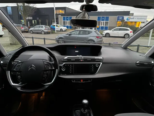 Citroën Grand C4 Picasso 1.6 Intensive 7p 2014 Benzine 19