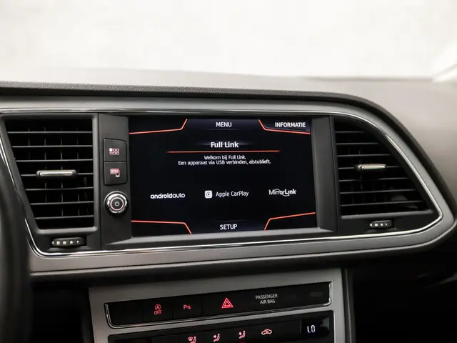 SEAT Leon 1.4 TSI Sport 2018 Benzine 24