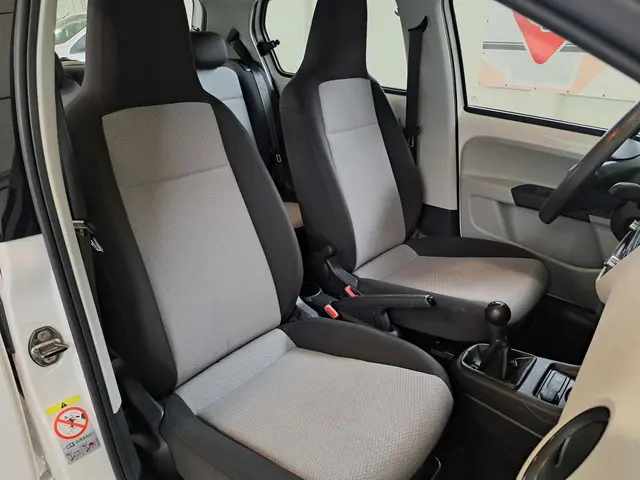 SEAT Mii 1.0 Style 2012 Benzine 10