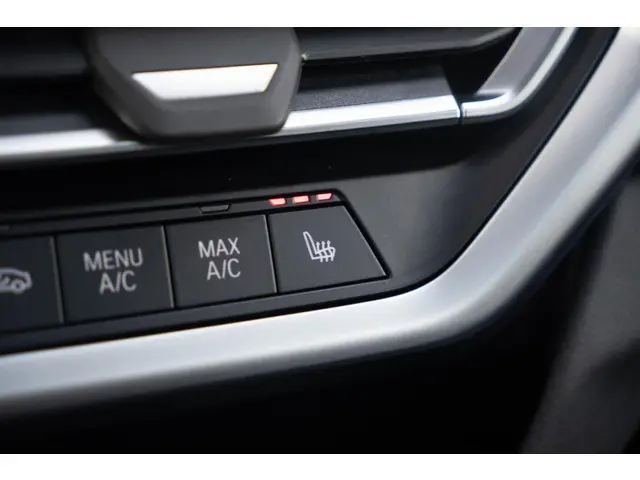 BMW iX3 Executive 80 kwh 2022 Elektrisch 36