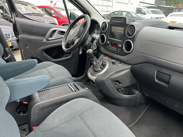 Citroën Berlingo 1.2 PureTech XTR 2016 Benzine 20
