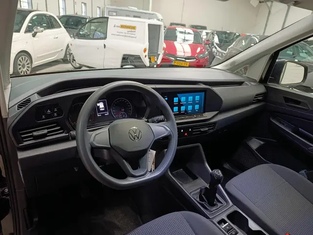 Volkswagen Caddy Cargo Maxi 2.0 TDI Comfort 2022 Diesel 4