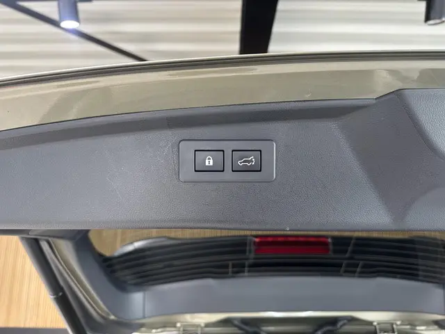 Subaru Outback 2.5i CVT 2022 Benzine 20