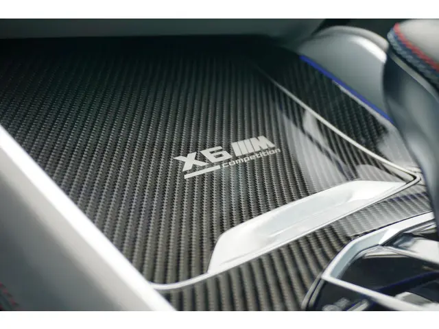 BMW X6 M Competition 2022 Benzine 40