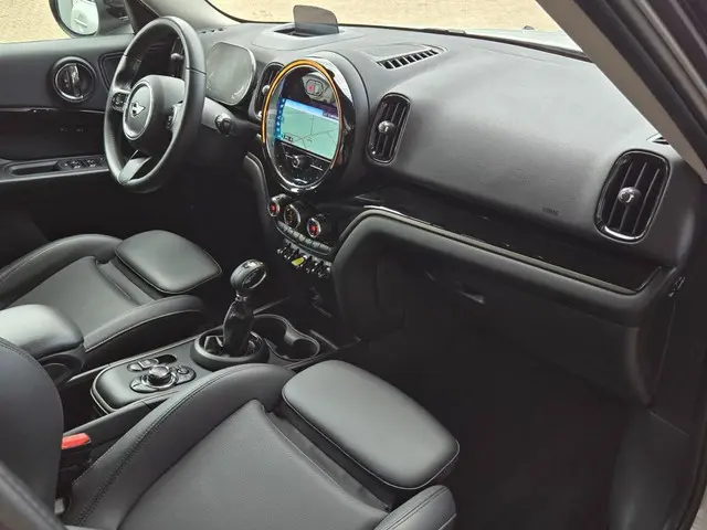MINI Countryman 2.0 CO.S E ALL4 2021 Hybride Benzine 5