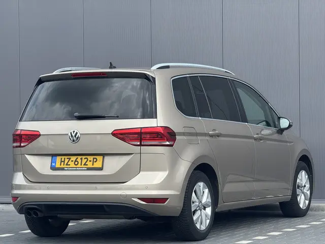 Volkswagen Touran 1.4 TSI Highline 2016 Benzine 15