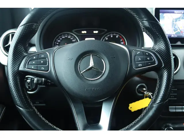 Mercedes-Benz B-Klasse 180 AMBITION 2016 Benzine 16