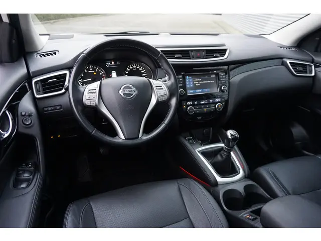 Nissan QASHQAI 1.2 Premier Edition 2014 Benzine 10