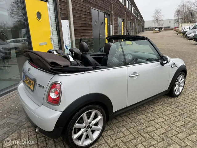 MINI Cooper Cabrio 1.6 Chili 2013 Benzine 9