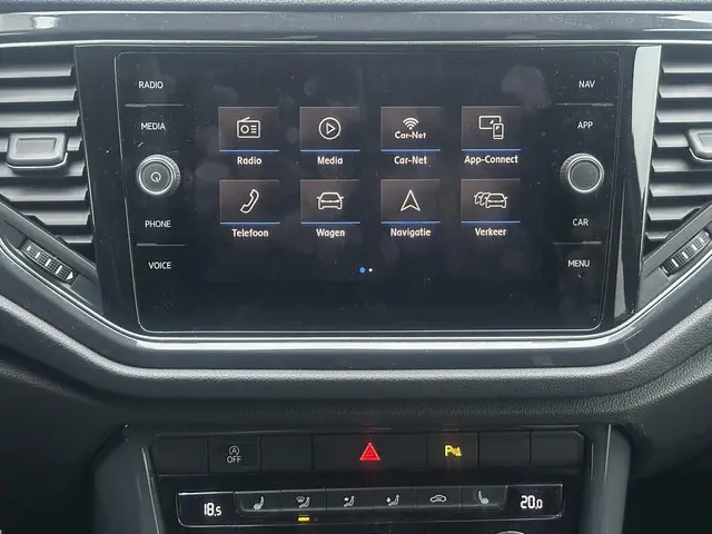 Volkswagen T-Roc 2.0 TSI 4Motion / R Line 2018 Benzine 19