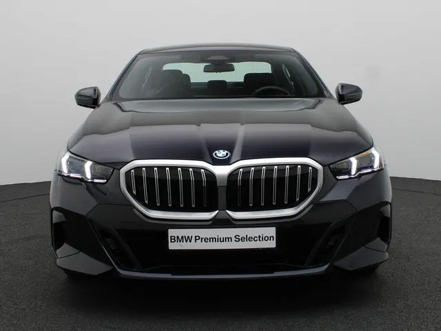 BMW 5 Serie Sedan 530e 2025 Hybride Benzine 3