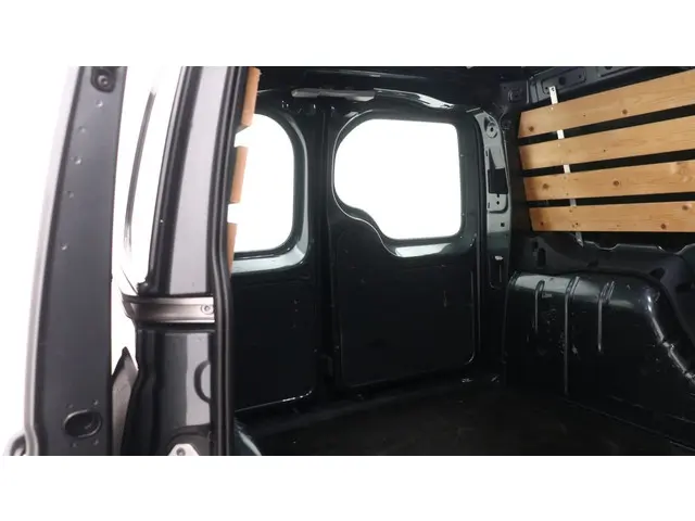 Volkswagen Caddy Cargo 2.0 TDI 75pk Comfort 2023 Diesel 26