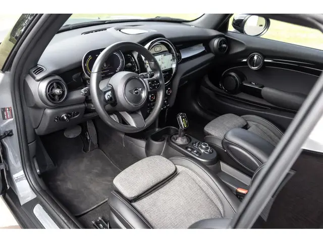 MINI Electric Mini Collection Navigatie 2021 Elektrisch 4