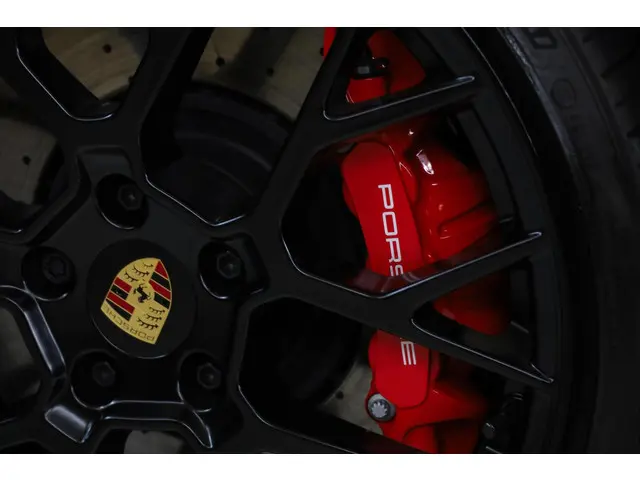 Porsche 911 3.0 Carrera GTS 2023 Benzine 40
