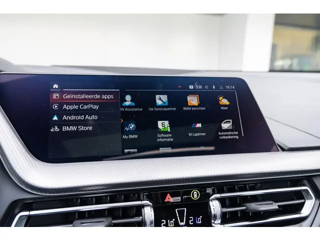 BMW 1 Serie 5-deurs 118i 2024 Benzine 22