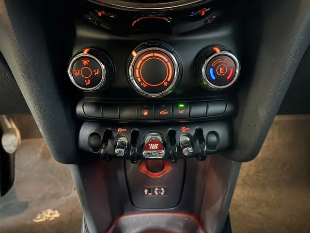 MINI One Mini 1.2 Salt // Airco // Navi // LM velgen 2014 Benzine 9