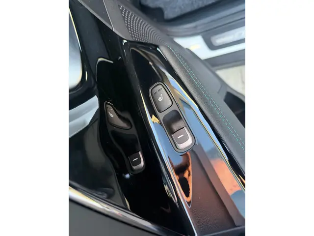 Kia e-Niro Executive 64 kWh VOL OPTIES 2022 Elektrisch 22