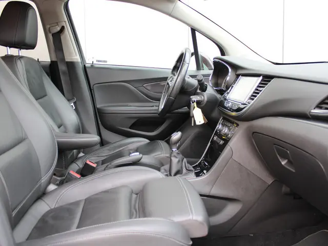 Opel Mokka 1.4 T Innovation 2017 Benzine 8