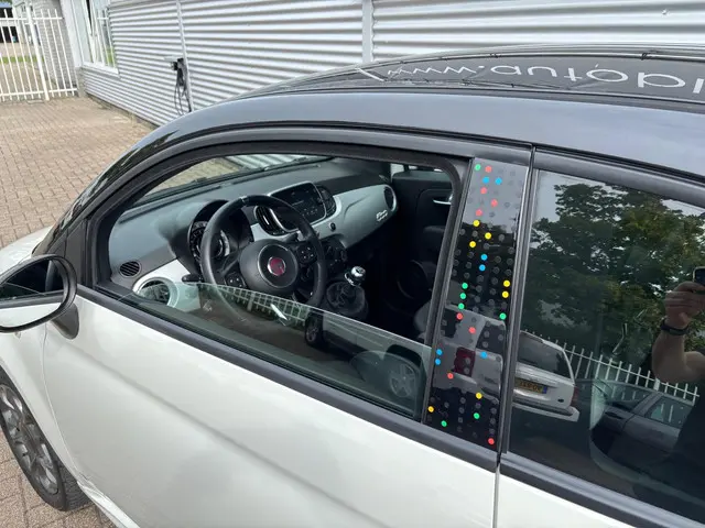 Fiat 500 1.0 Hybrid Hey Google 2022 Hybride Benzine 3