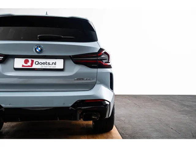 BMW X3 xDrive30e 2022 Hybride Benzine 37