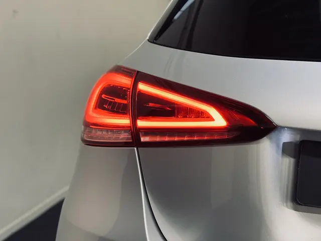 Mercedes-Benz A-Klasse 200 AMG Night 2019 Benzine 27