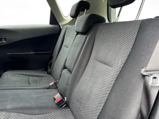Toyota Verso-S 1.3 VVT-i Comfort 2012 Benzine 9