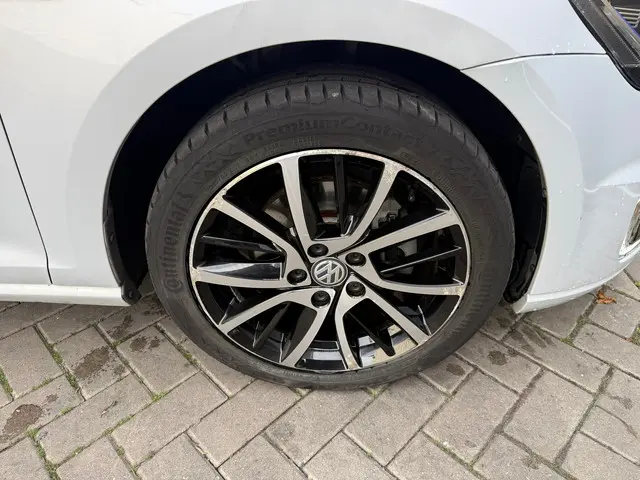 Volkswagen e-Golf E-Golf 2017 Elektrisch 17