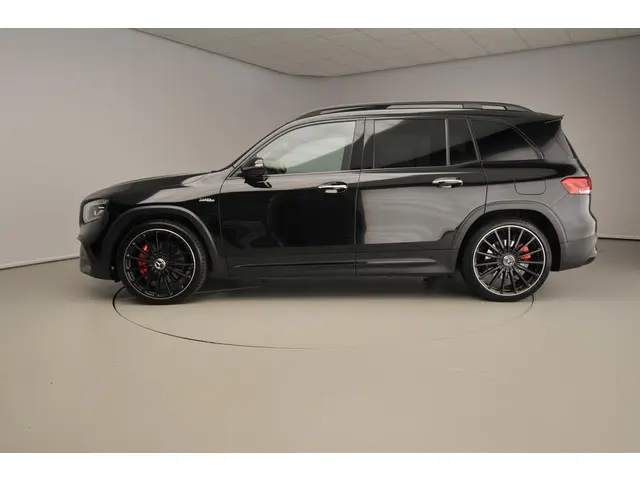 Mercedes-Benz GLB 2