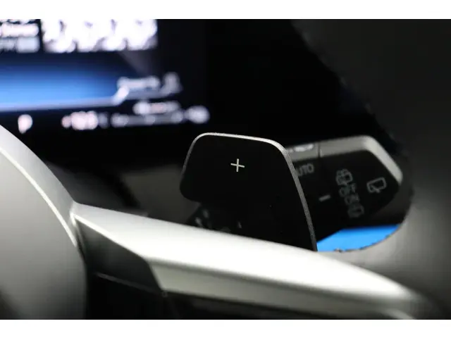 BMW X3 30e xDrive 2025 Hybride Benzine 54