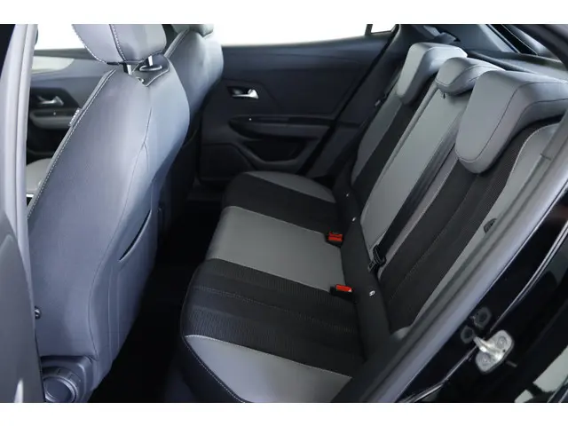 Opel Mokka-e 50-kWh 11kW bl. 2023 Elektrisch 12
