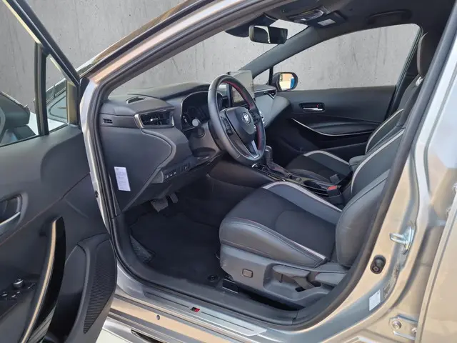 Toyota Corolla Hybrid 140 GR Sport 2023 Hybride Benzine 8