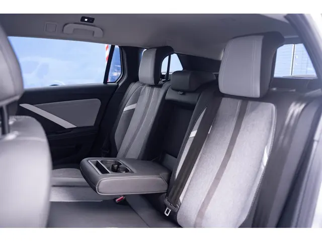 Opel Astra Sports Tourer 1.5 CDTI Elegance 2024 Diesel 37