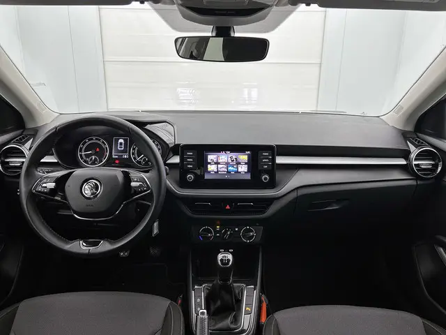 Škoda Fabia 1.0 TSI 95pk Ambition 2023 Benzine 30