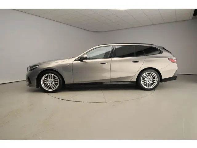 BMW 5 Serie 2