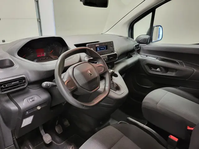 Peugeot Partner 1.5BlueHDI Euro 6! 2022 Diesel 4