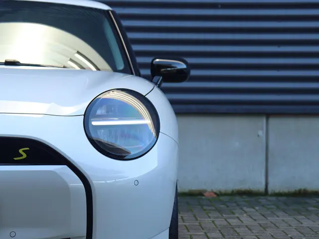 MINI Electric Cooper SE 2025 Elektrisch 27