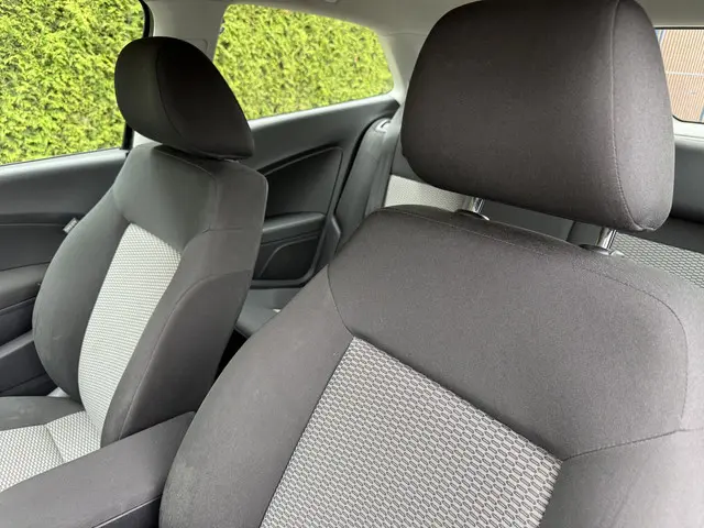 Volkswagen Polo 1.2 Easyline 2014 Benzine 20