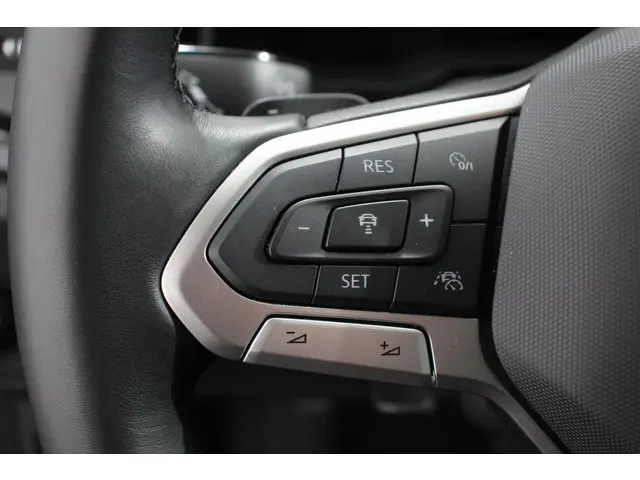 Volkswagen Polo 1.0 TSI 95pk DSG Life 2023 Benzine 13