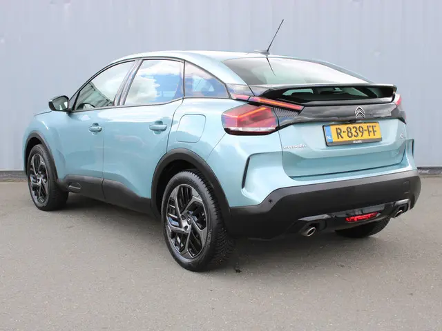 Citroën C4 1.2 Puretech Feel Pack 2022 Benzine 3