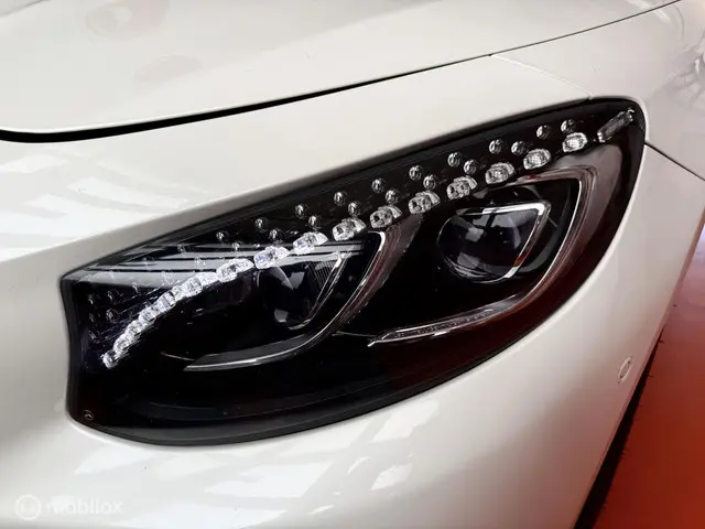 Mercedes-Benz S-Klasse Coupé AMG 63 2015 Benzine 11