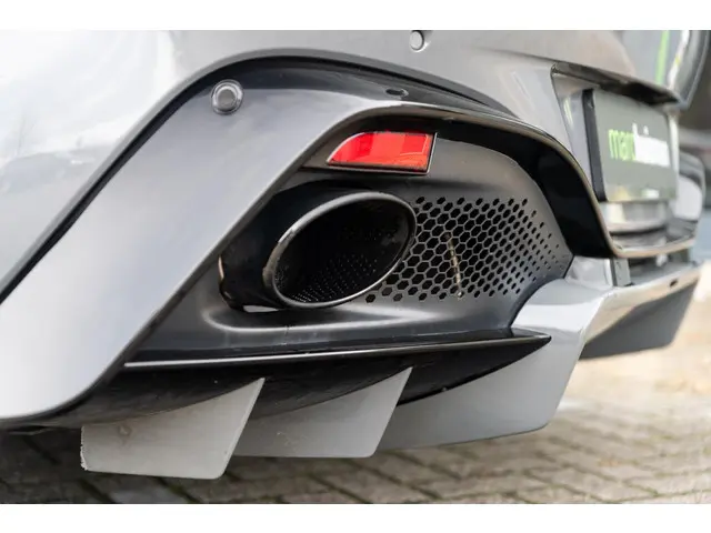 Aston Martin V8 Vantage 4.0 2018 Benzine 44