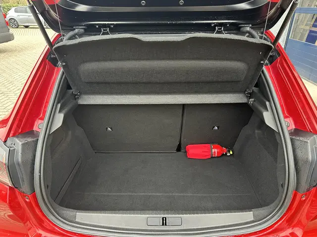 Peugeot 208 1.2 Turbo 100 PK GT Pack 2021 Benzine 40