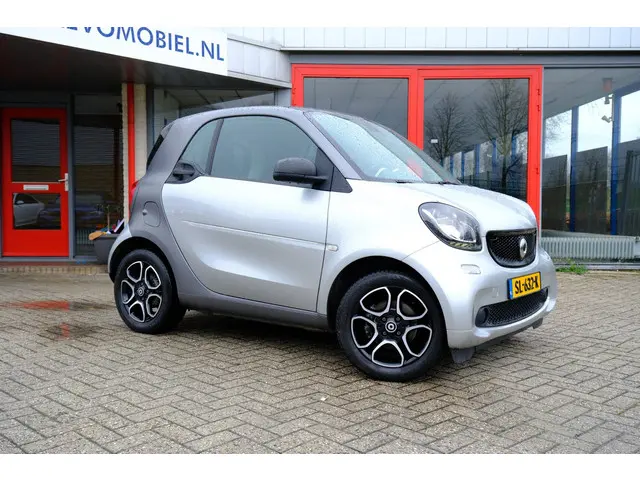 Smart Fortwo 1.0 Passion Pano|Clima|LMV 2018 Benzine 4