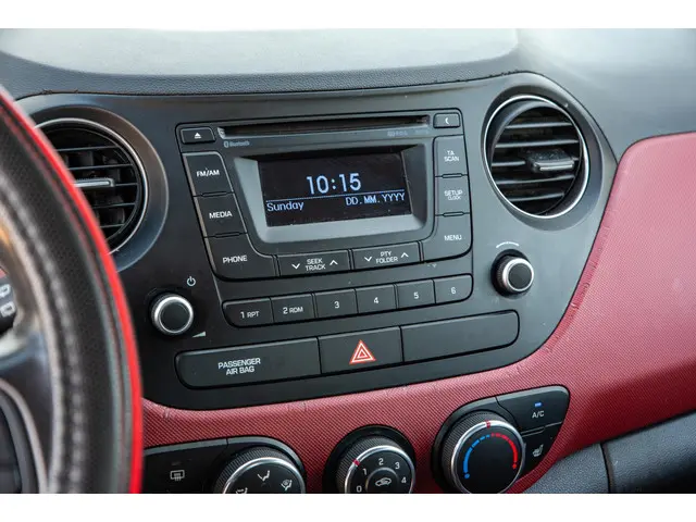 Hyundai i10 1.2i 2014 Benzine 18