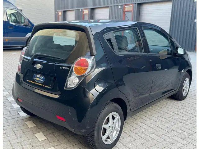 Chevrolet Spark 1.0 16V 2012 Benzine 7