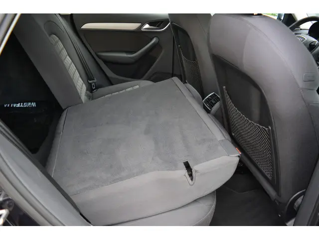 Audi Q3 1.4 TFSI Pro Line 2014 Benzine 34